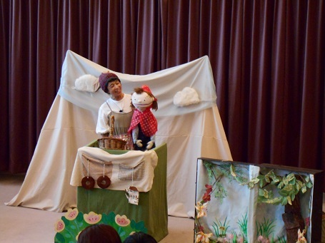 ちいちゃん、赤ずきんちゃんになる