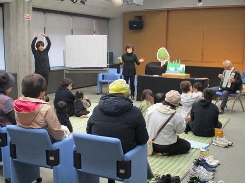 能美民話の会のおはなし会