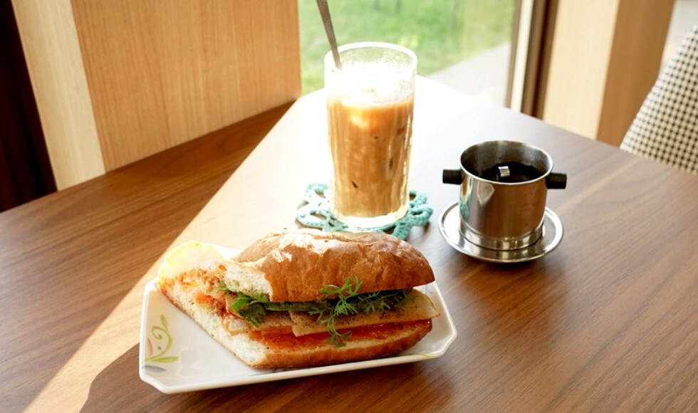 「ベト風味」のバインミー