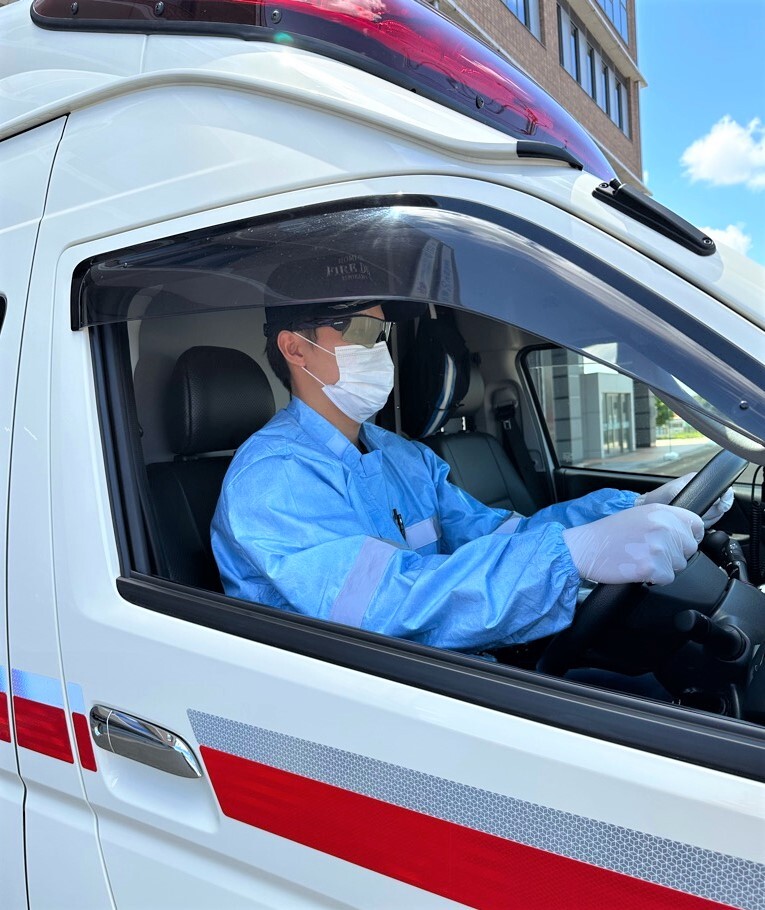 救急車運転イメージ