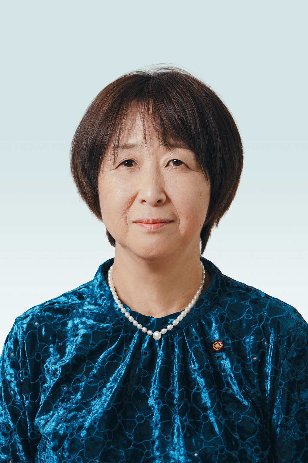 山本 峰子