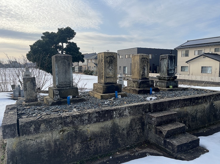 牧野孫七の墓