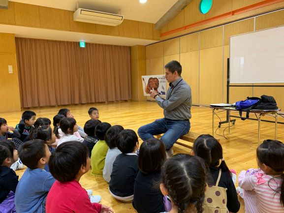 保育園訪問の様子