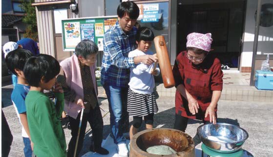 三ツ屋町の様子