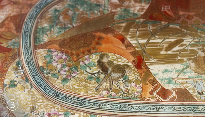 Shoza Kutani  flower decoration plate (bottom part)