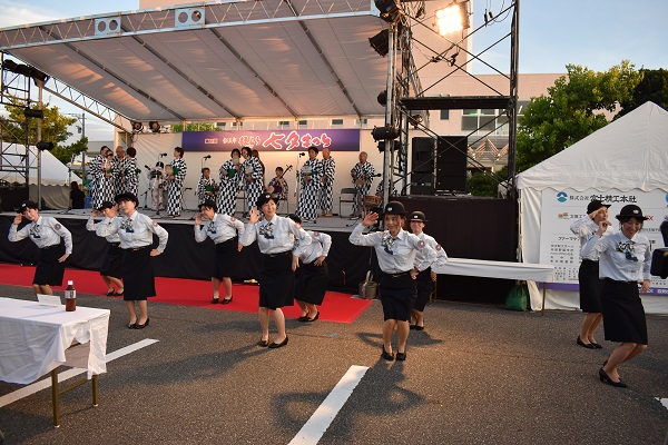 分団員踊り 4